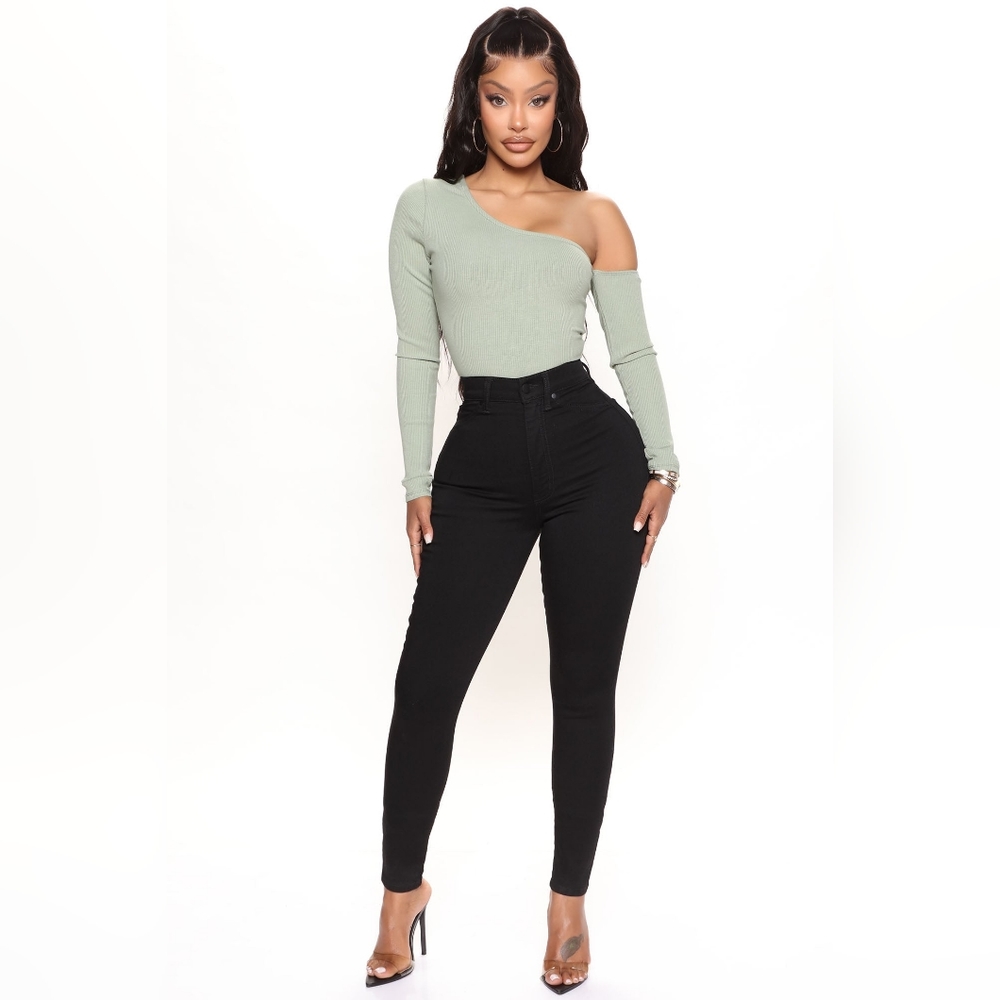 Super High Rise Skinny Jeans